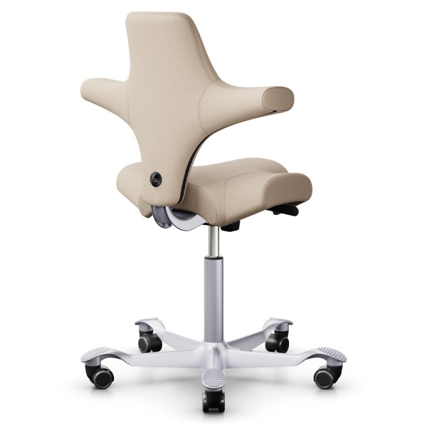 HAG CAPISCO 8106 Stoff Select hellbeige mit Sattelsitz - Gestell silber
