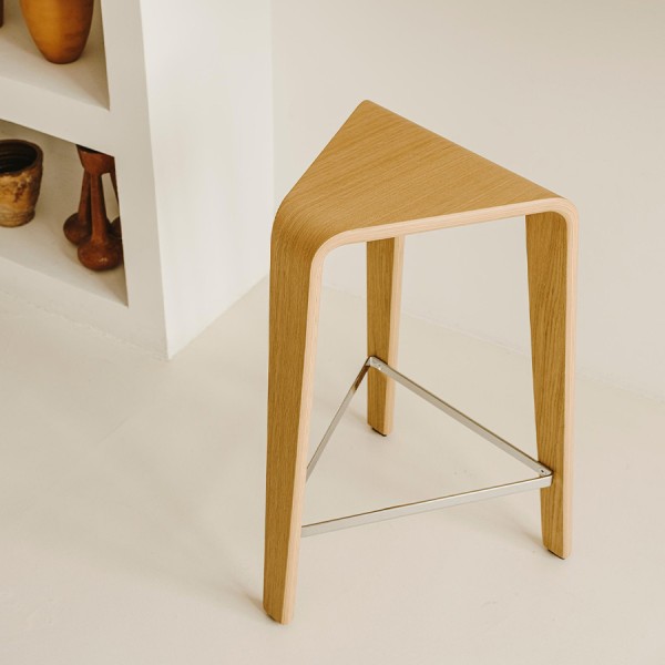 Arper Ply Barhocker Höhe 64 cm in Eiche natur