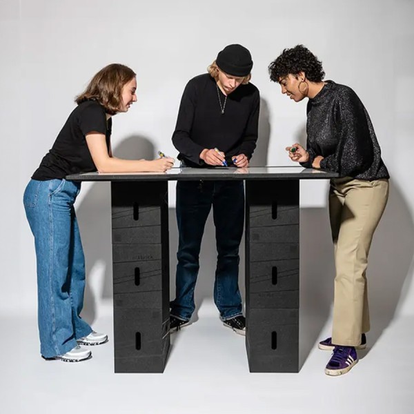Xbrick und Flomo Board