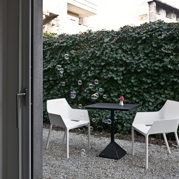 Kristalia Mem weiß Outdoor