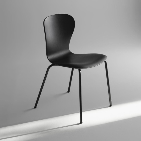 THONET S 220 Formholz-Stuhl | Edelholz Eiche schwarz | Gestell schwarz